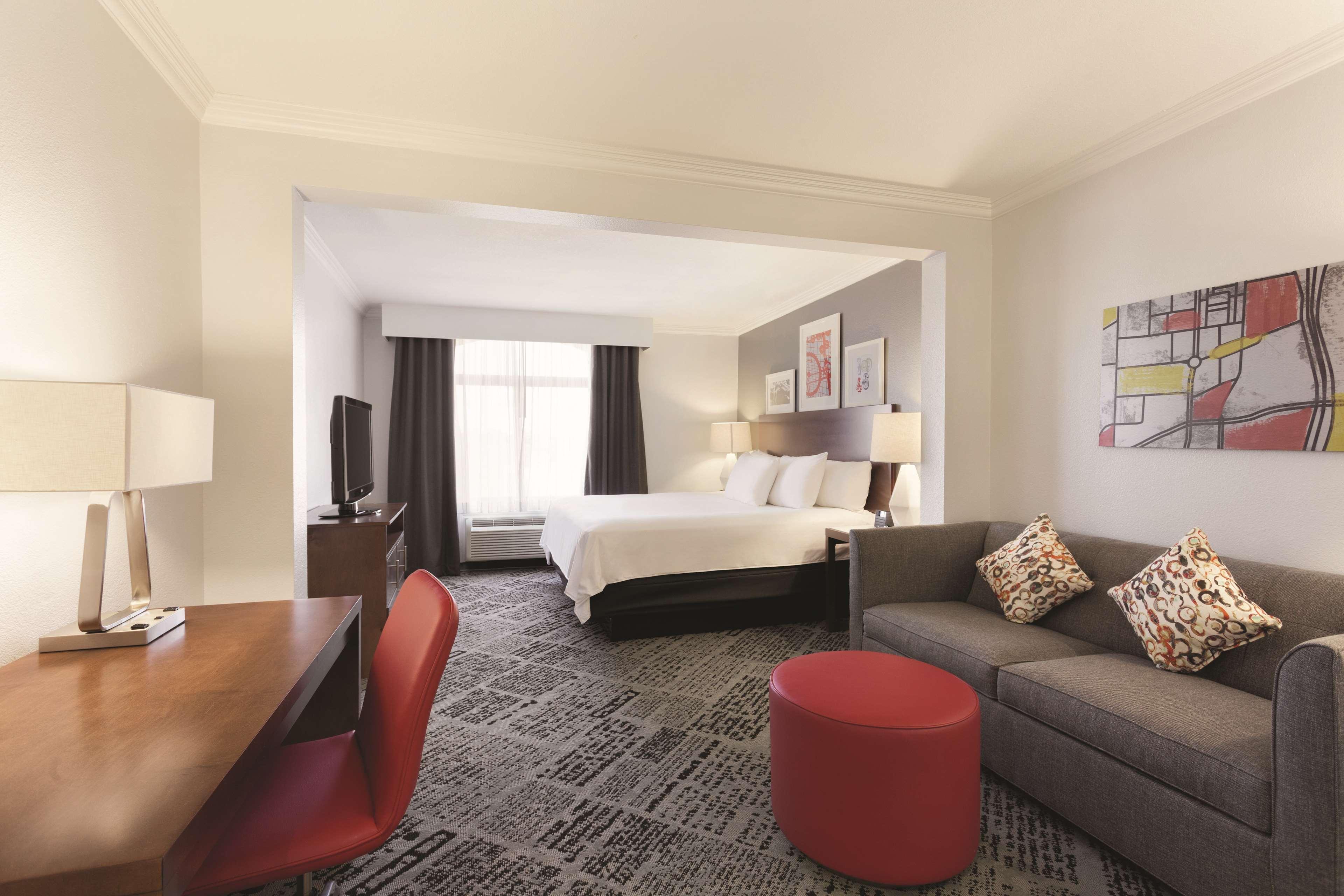 Pace Hotel Addison Exterior foto